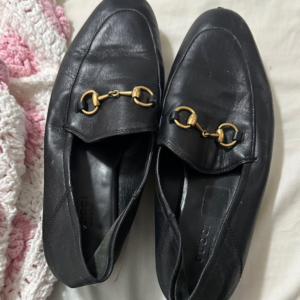 Gucci Black Leather Loafers with Gold Horsebit